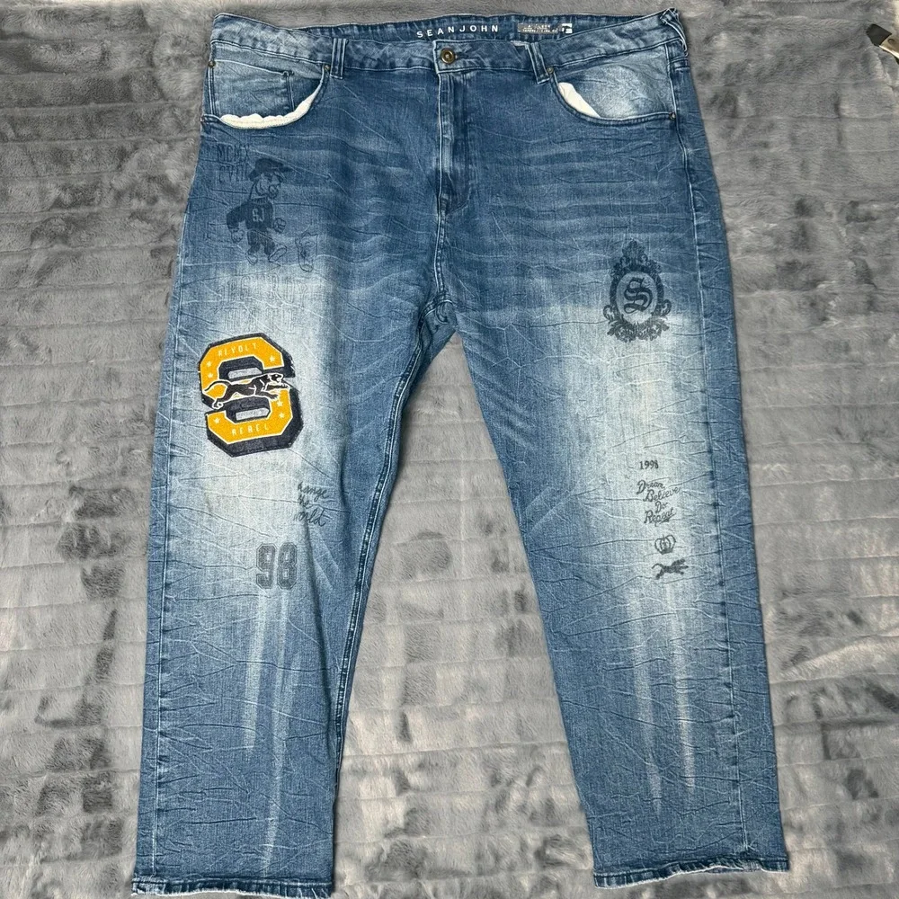 Sean John Athlete Tapered Stretch Jeans Mens 44x28 Blue Graphic Varsity Patch